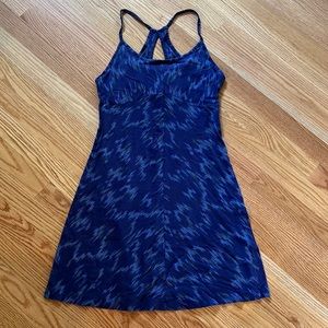 Patagonia dress with built in bra